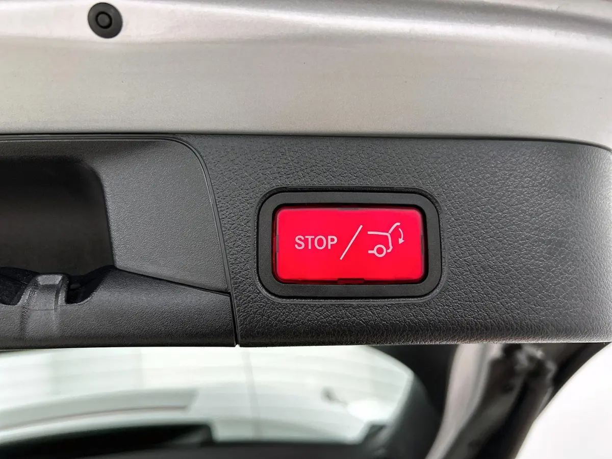 180 Business Solution AMG | ACHTERUITRIJCAMERA |