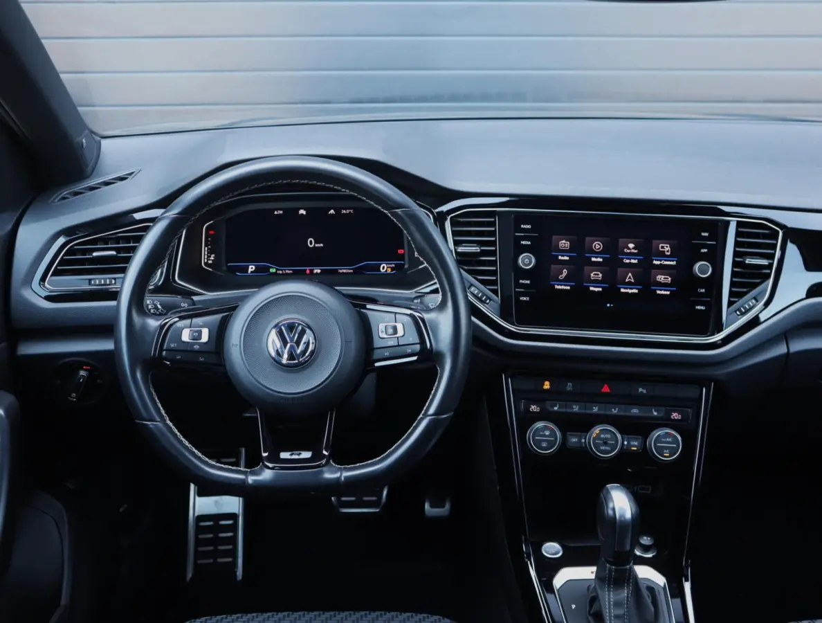 2.0 TSI 4Motion R | Pano | Beats | Dynamic Chassis Control