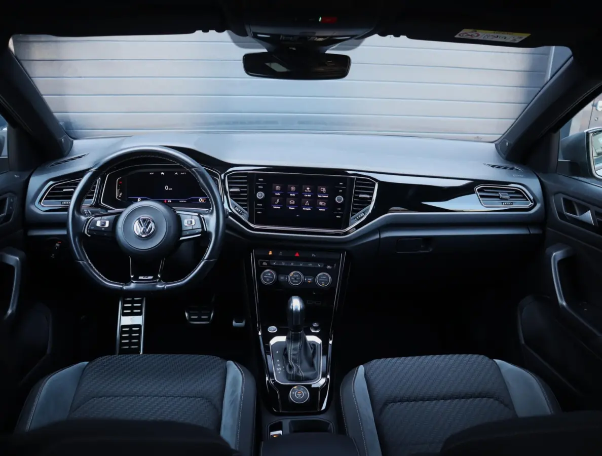 2.0 TSI 4Motion R | Pano | Beats | Dynamic Chassis Control