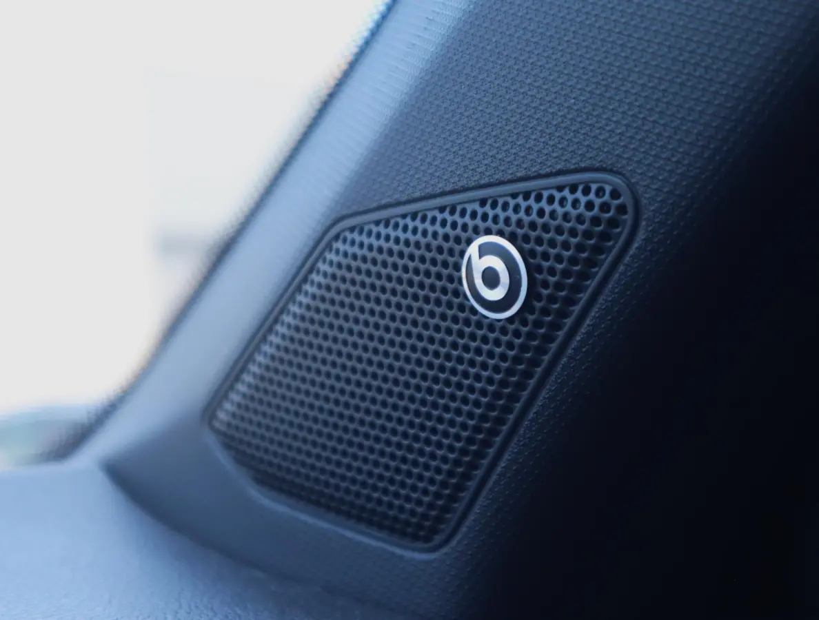 2.0 TSI 4Motion R | Pano | Beats | Dynamic Chassis Control