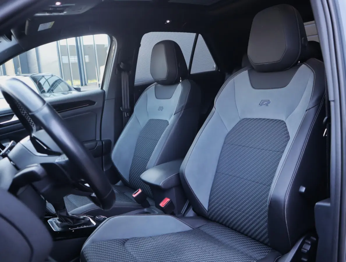 2.0 TSI 4Motion R | Pano | Beats | Dynamic Chassis Control