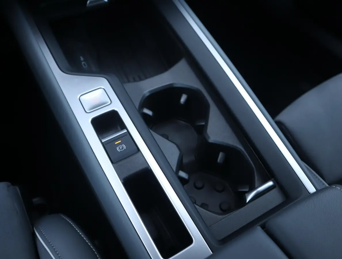 1.5 eHybrid Elegance Business | Trekhaak | Massage | Stoelverwarming