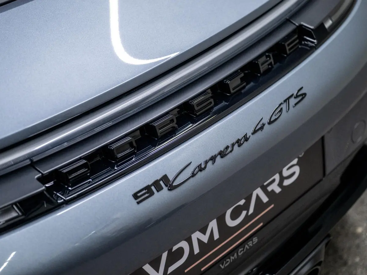 3.6 T-Hybrid Carrera 4 GTS | Lift | 18-weg | ACC | Stoelventilatie | Glazen Schuifdak |