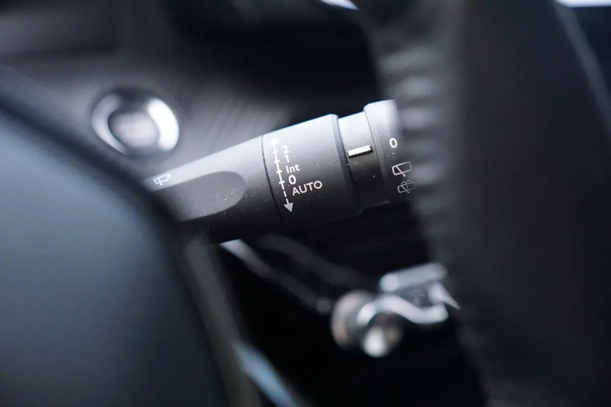 1.2 PureTech Allure | Noir Perla Nera | AppleCarplay/Camera/LED/Navi/Half-leder - Chique!