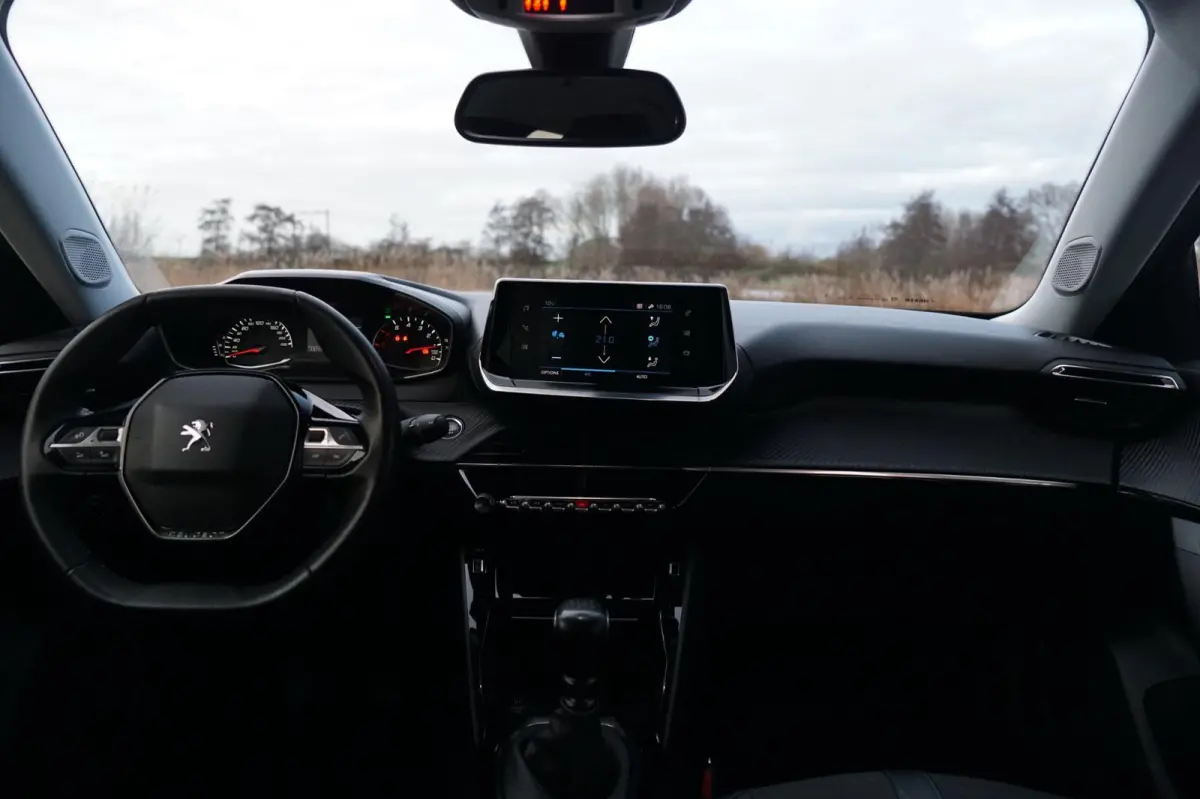 1.2 PureTech Allure | Noir Perla Nera | AppleCarplay/Camera/LED/Navi/Half-leder - Chique!