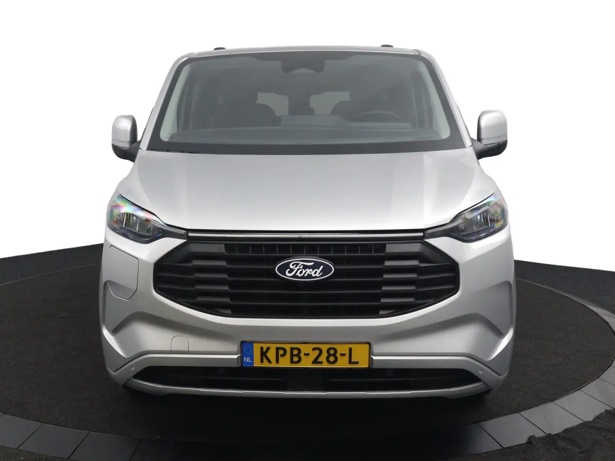 Tourneo 340 2.5 PHEV L2H1 Limited | 8-Persoons | Trekhaak | Toegang zero emissiezone  | CarPlay/Android Auto | Camera | Schuifdeur | LED | Keyless | Lichtmetalen Velgen | Stoelverwarming | M