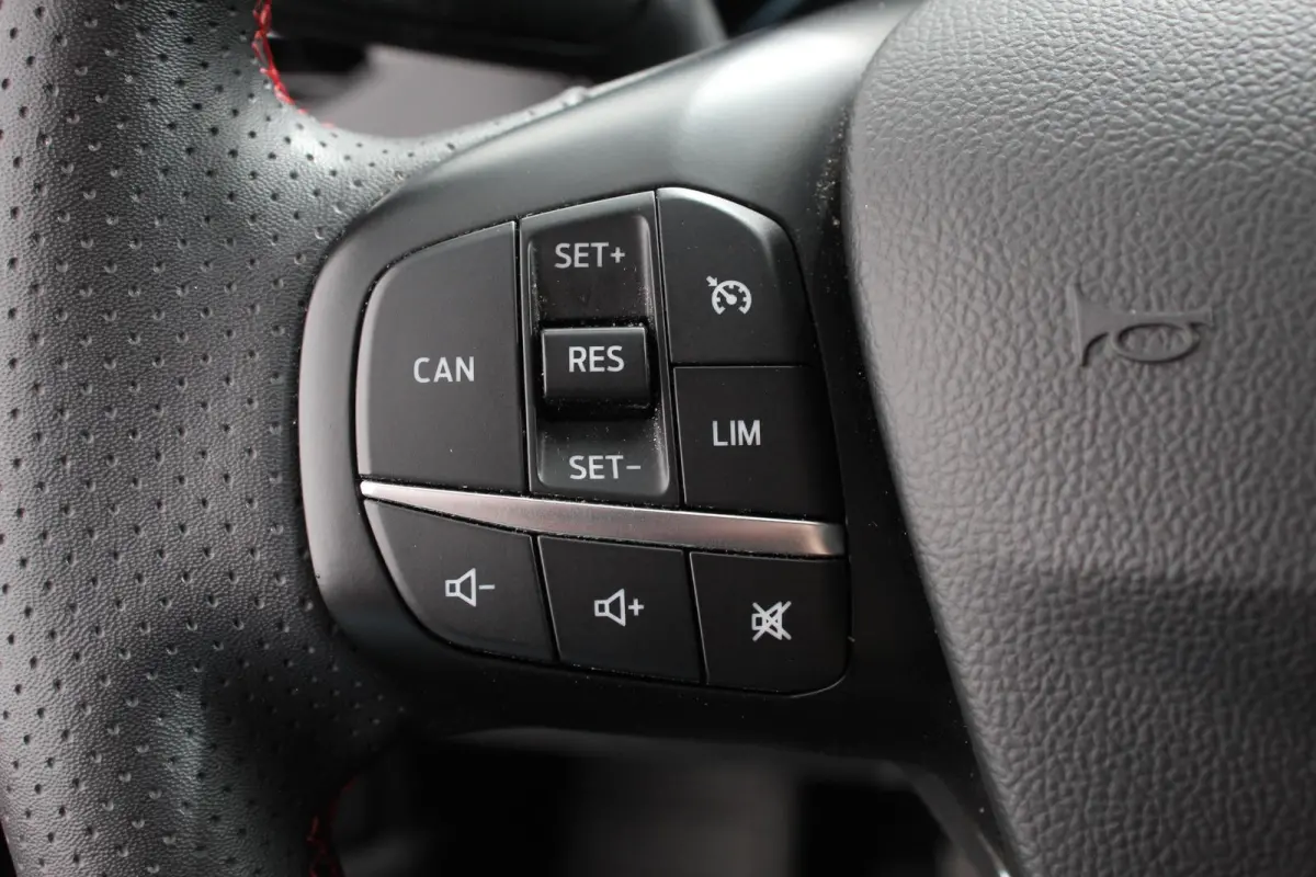 1.0 EcoBoost ST Line 125 Pk Navigatie Adaptive Cruise Control Trekhaak Head Up Display Privacy Glass Lane Assist