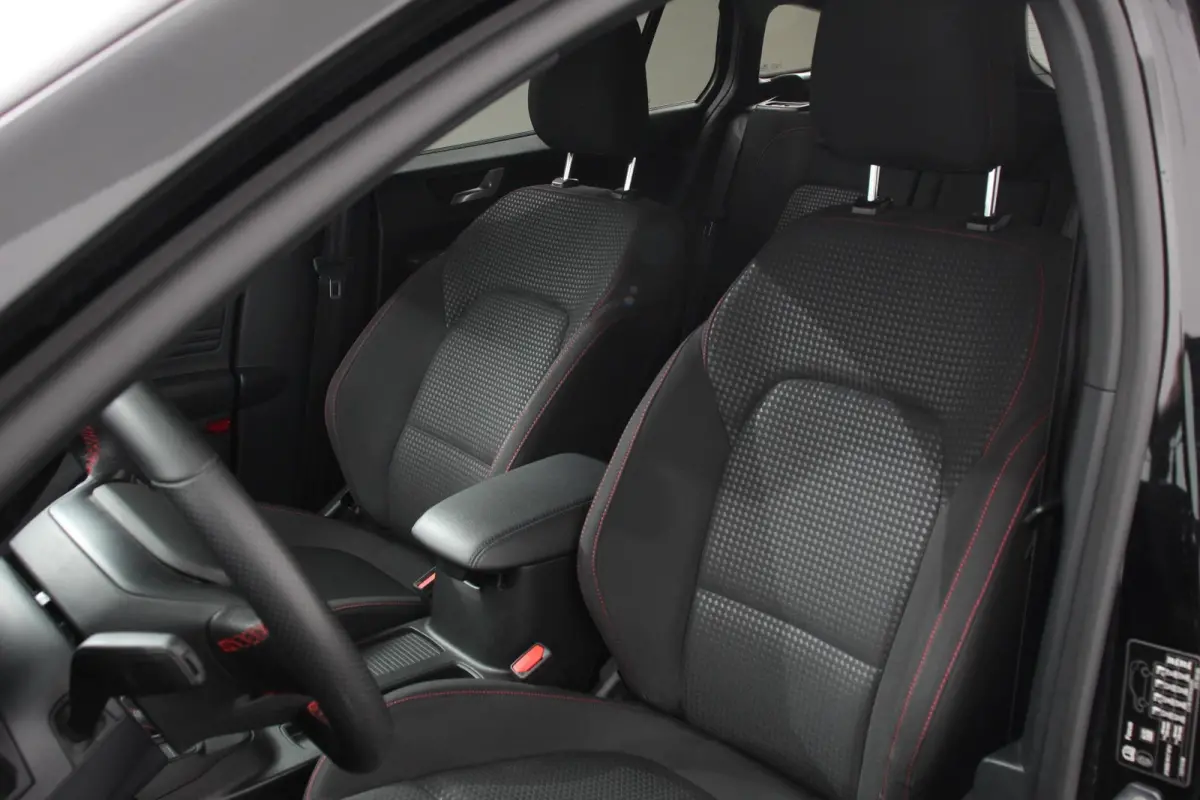 1.0 EcoBoost ST Line 125 Pk Navigatie Adaptive Cruise Control Trekhaak Head Up Display Privacy Glass Lane Assist