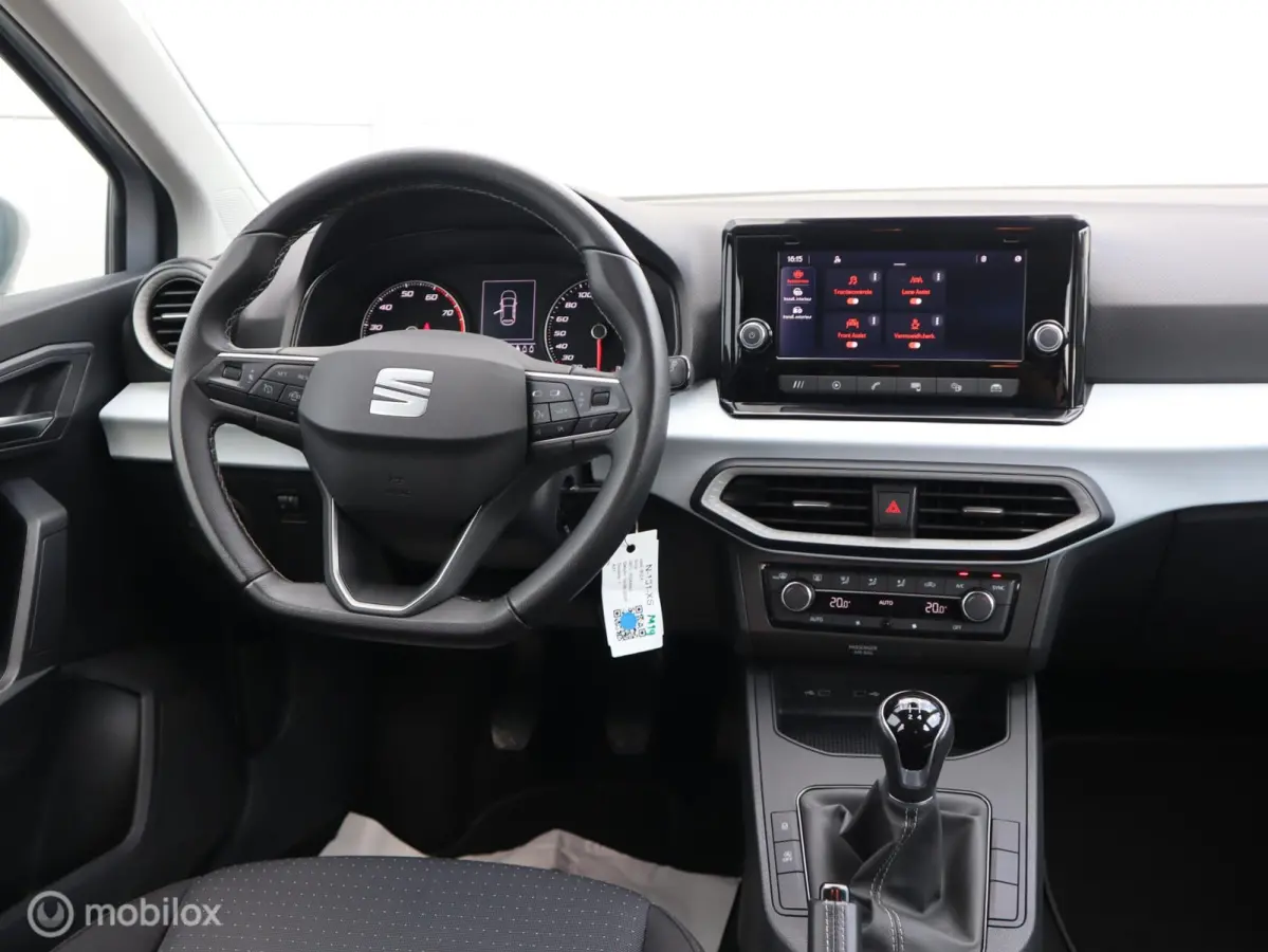 1.0 TSI Style CarPlay PDC Clima ACC Lane Assist