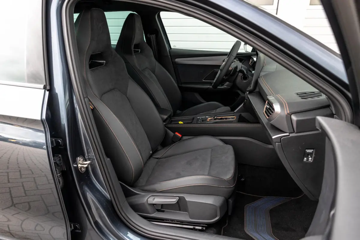 1.5 TSI e-Hybrid 272pk VZ Performance | Senneiser Audio | 19" Velgen