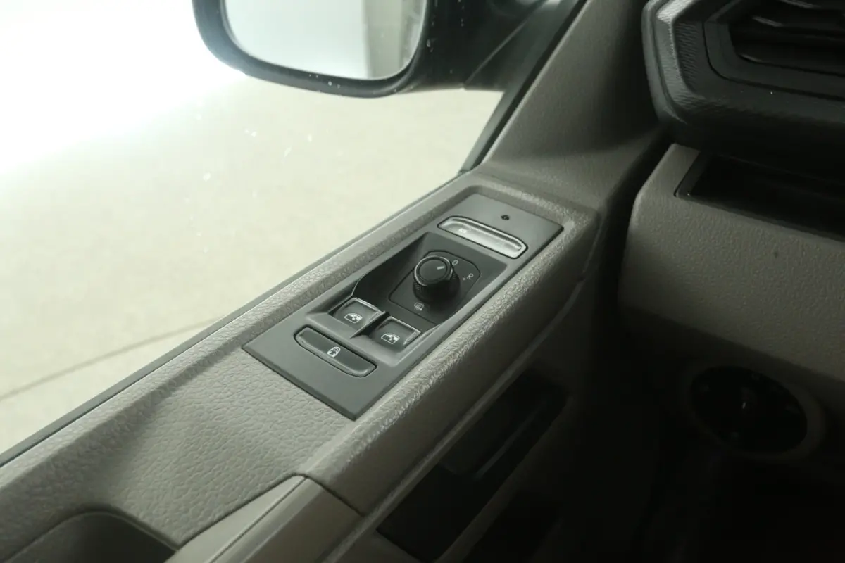 2.0 TDI L1H1 140PK | Marge | Airco | Cruise | Trekhaak
