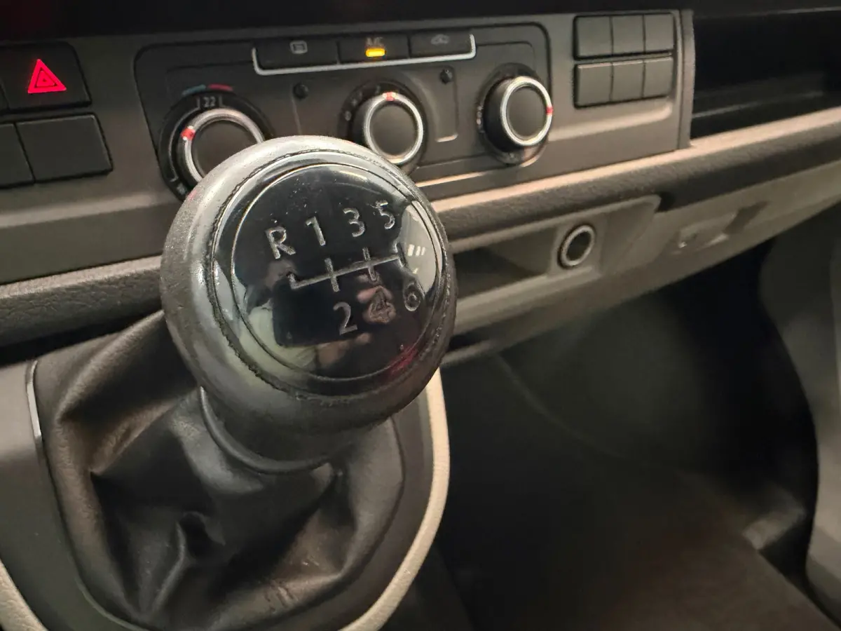 2.0 TDI L2H1 Comfortline | AIRCO | CRUISE | TREKHAAK |