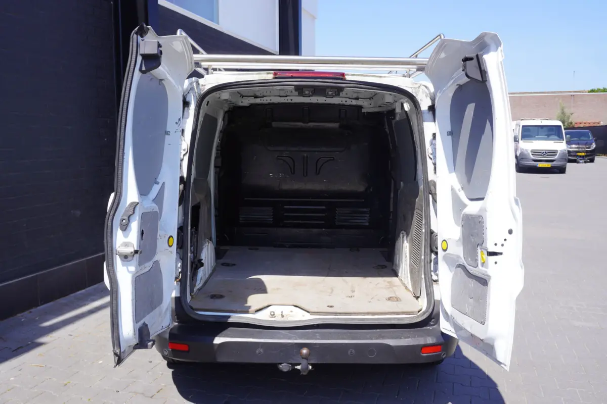 1.5 EcoBlue EURO 6 - Airco -PDC - Trekhaak - € 10.950,- Excl.