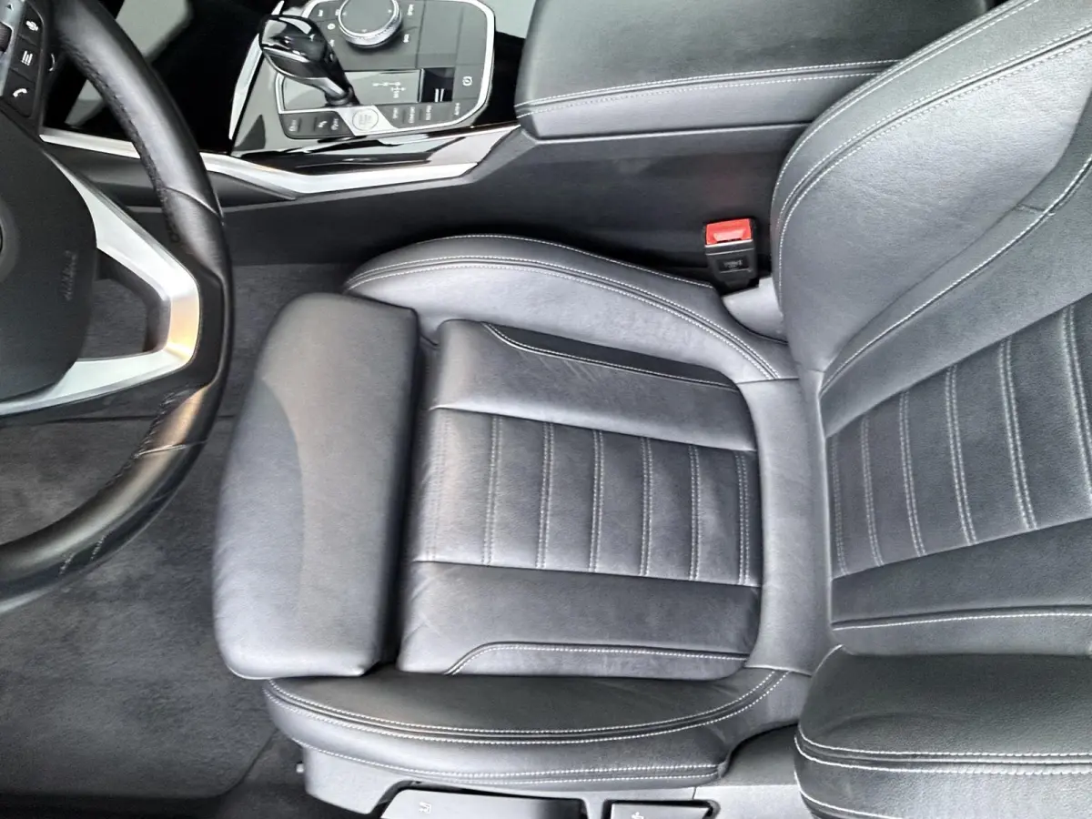 320i High Executive Edition | Sport Line | Parking Pack | Trekhaak |