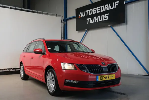 1.0 TSI Greentech Ambition Automaat - Airco, Cruise, Navi, PDC, Carplay, Trekhaak.