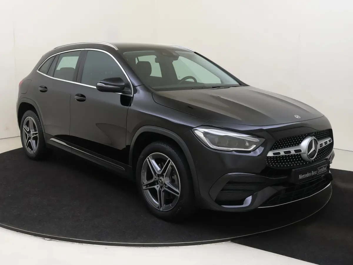250 e AMG Line Sfeerverlichting / Parkeercamera /