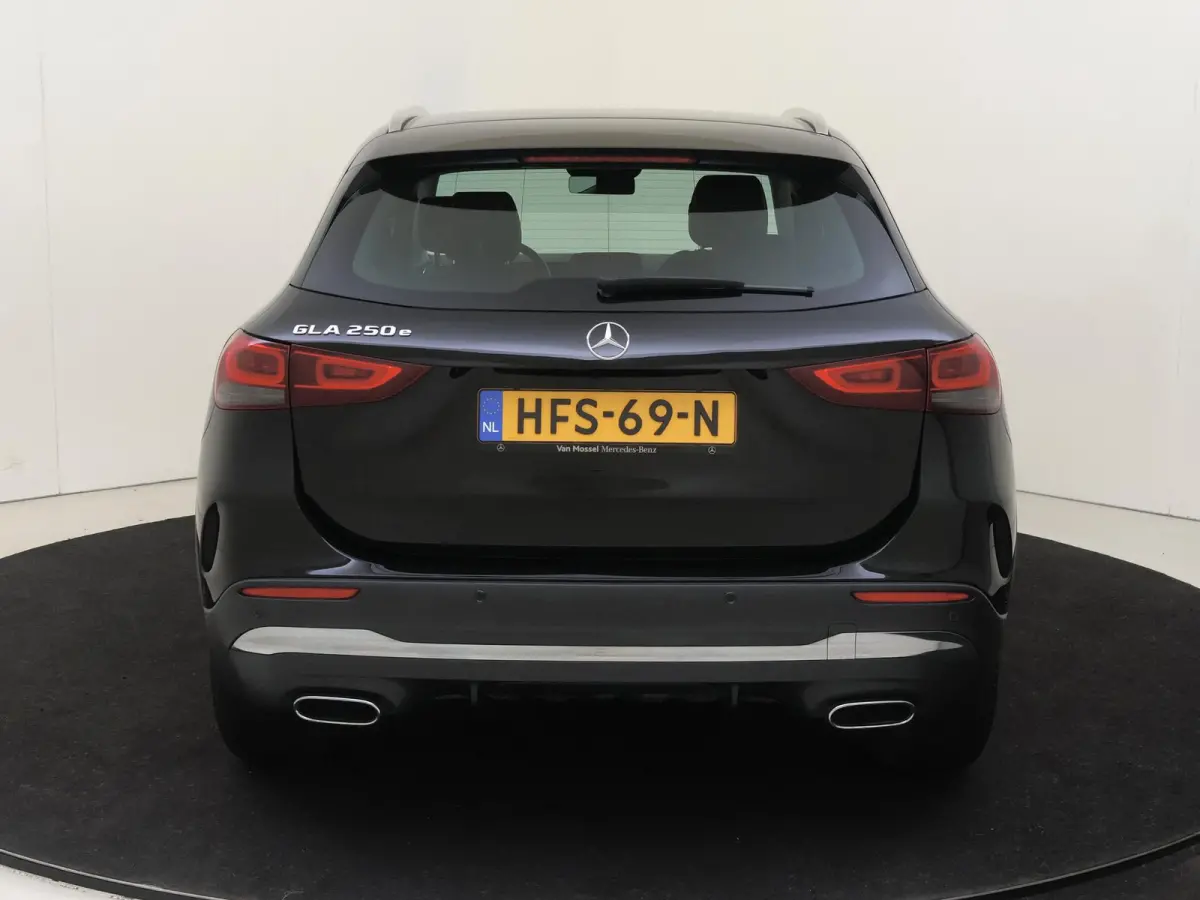 250 e AMG Line Sfeerverlichting / Parkeercamera /