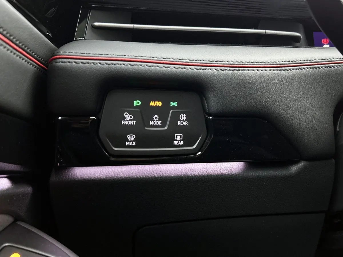 GTX Limited Edition 86 kWh 340 PK 4Motion | Apple Carplay | 360 Camera | Head-up display | Stoelverwarming | Navigatie | Achterklep elektrisch | IQ Lights | Memory stoelen | Android Auto | D