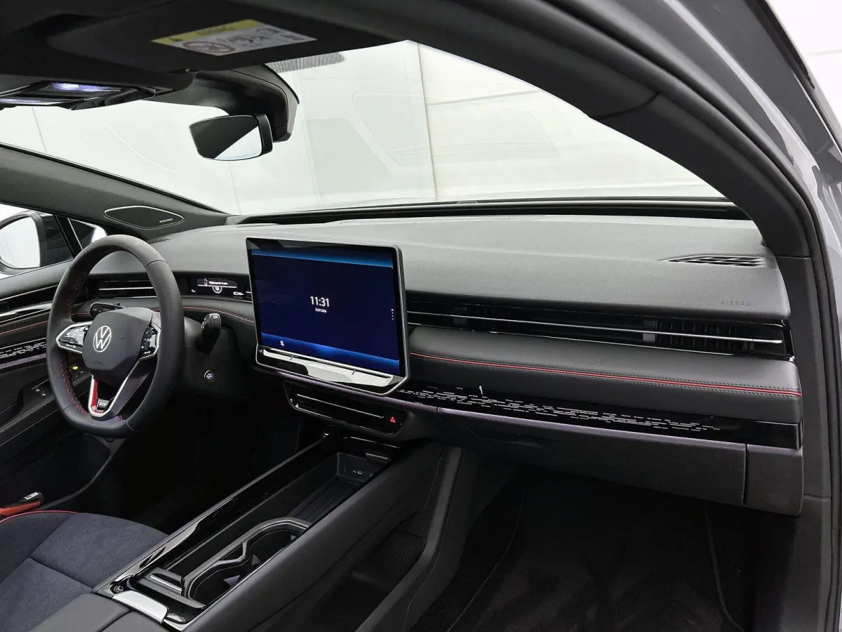 GTX Limited Edition 86 kWh 340 PK 4Motion | Apple Carplay | 360 Camera | Head-up display | Stoelverwarming | Navigatie | Achterklep elektrisch | IQ Lights | Memory stoelen | Android Auto | D