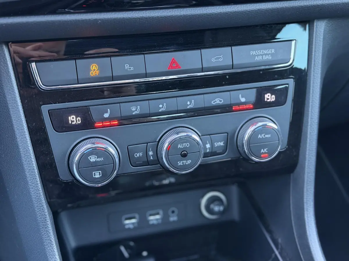 1.5 TSI Xcellence Panodak|Automaat|Leder|Dealeron