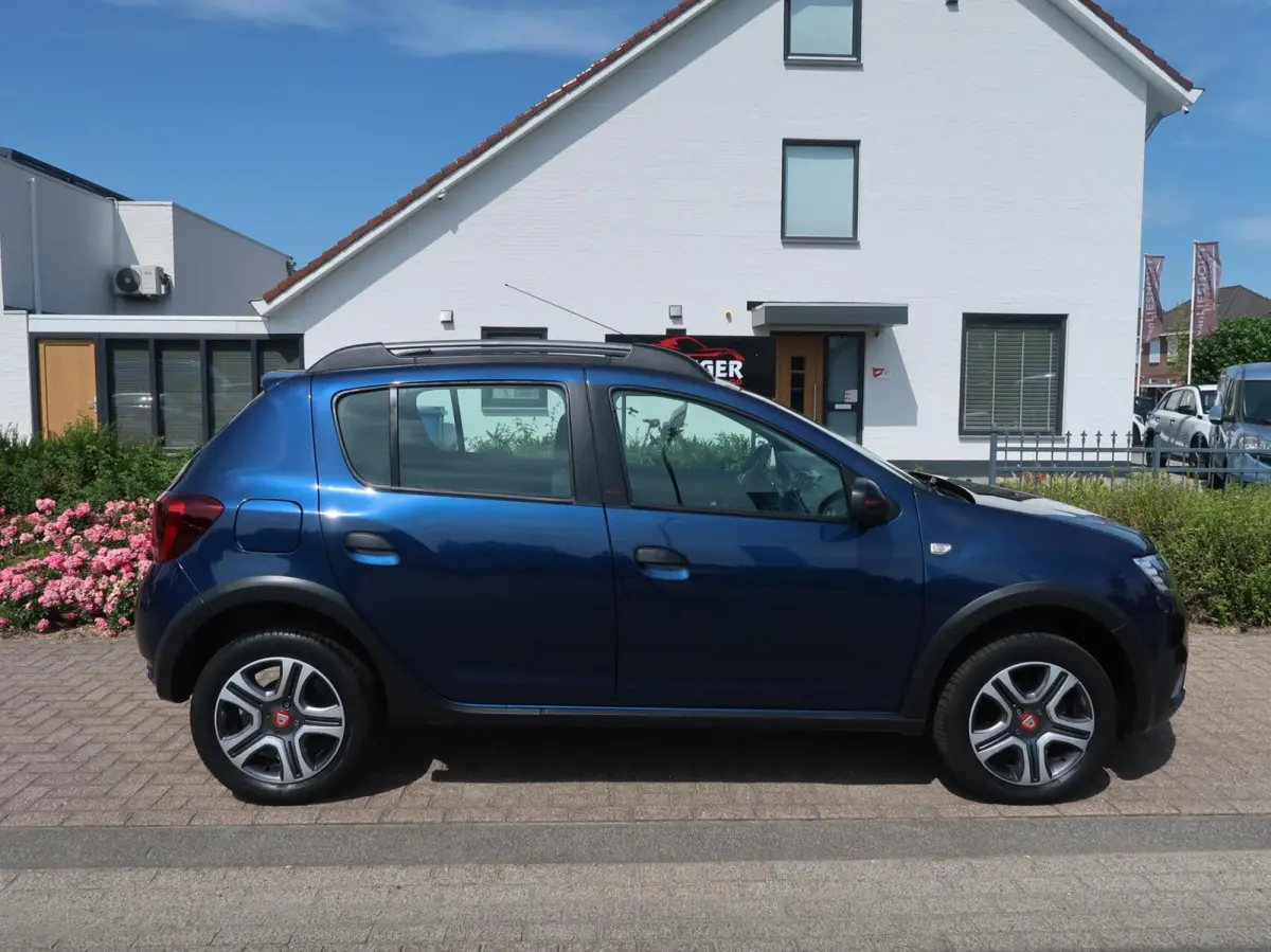 0.9 TCe Tech Road NAVIGATIE|CAMERA|CARPLAY|CRUISECONTROL|CLIMA|BLUETOOTH|AIRCO