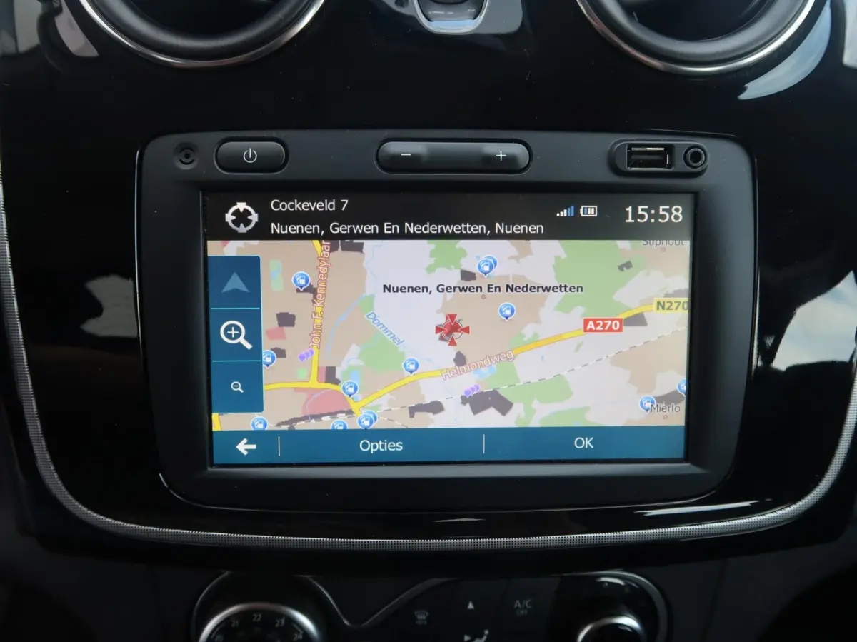0.9 TCe Tech Road NAVIGATIE|CAMERA|CARPLAY|CRUISECONTROL|CLIMA|BLUETOOTH|AIRCO