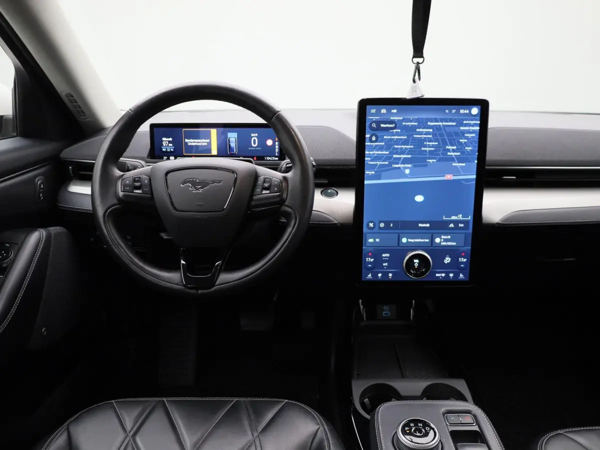 RWD 75 kWh Aut. | Leder | Camera | Winterpack | B&O sound | Adaptive cruise | Climate | Apple carplay