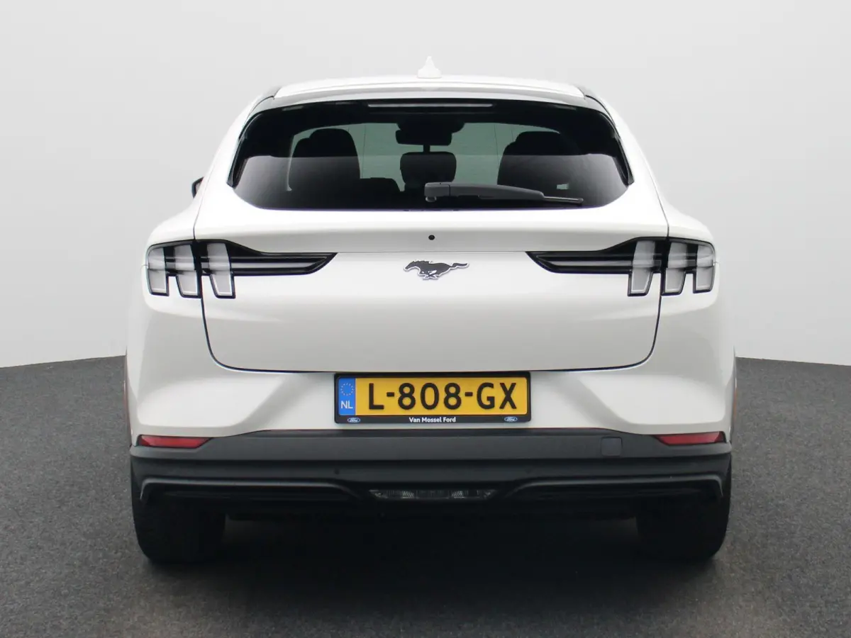 RWD 75 kWh Aut. | Leder | Camera | Winterpack | B&O sound | Adaptive cruise | Climate | Apple carplay
