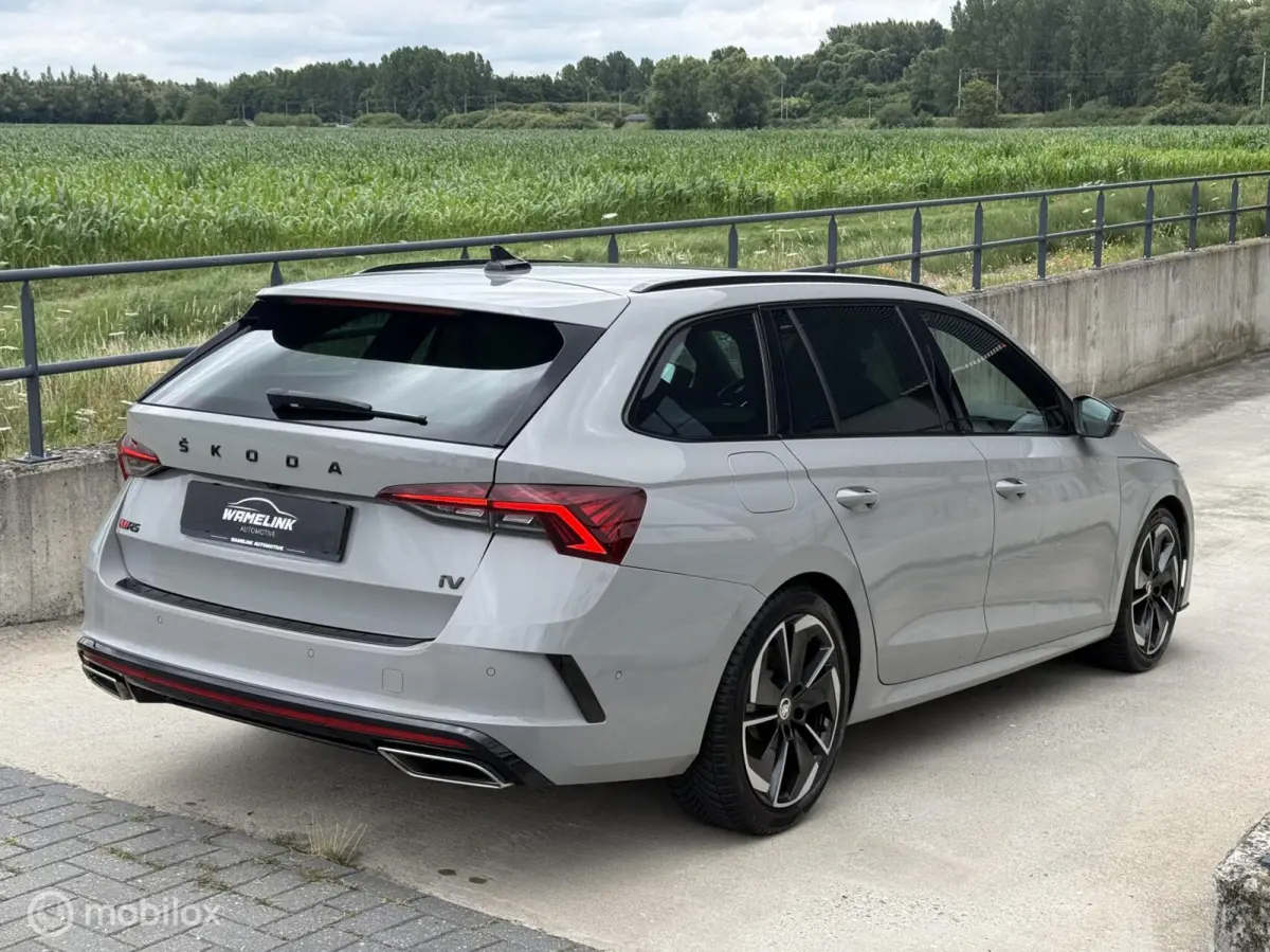 1.4 TSI RS iV PHEV Business