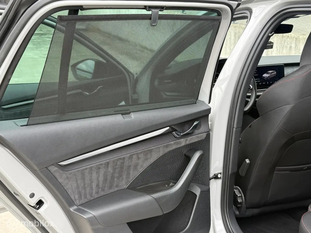 1.4 TSI RS iV PHEV Business