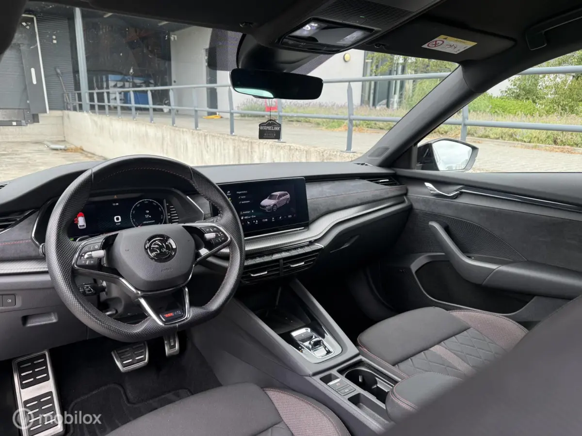 1.4 TSI RS iV PHEV Business