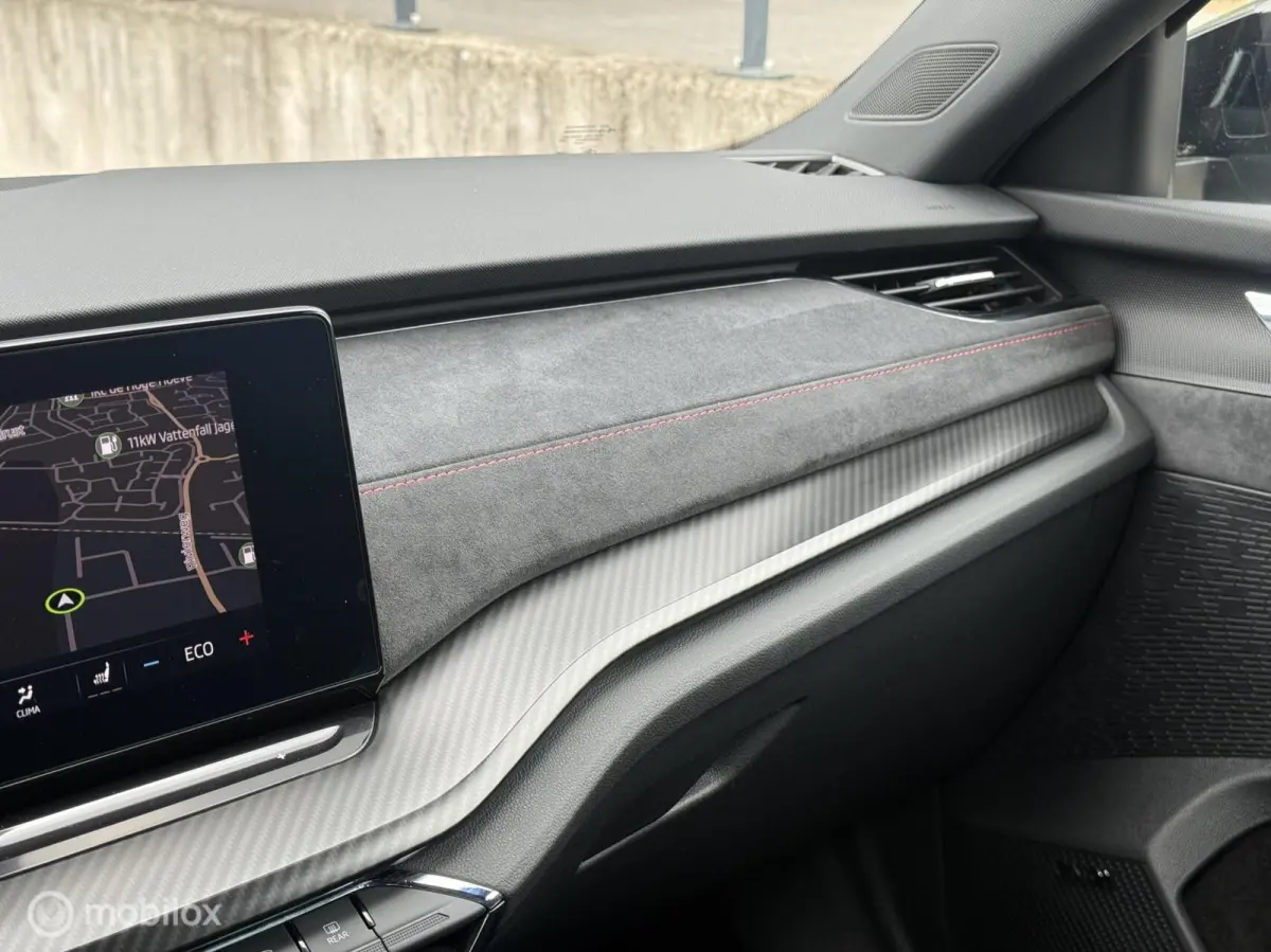 1.4 TSI RS iV PHEV Business