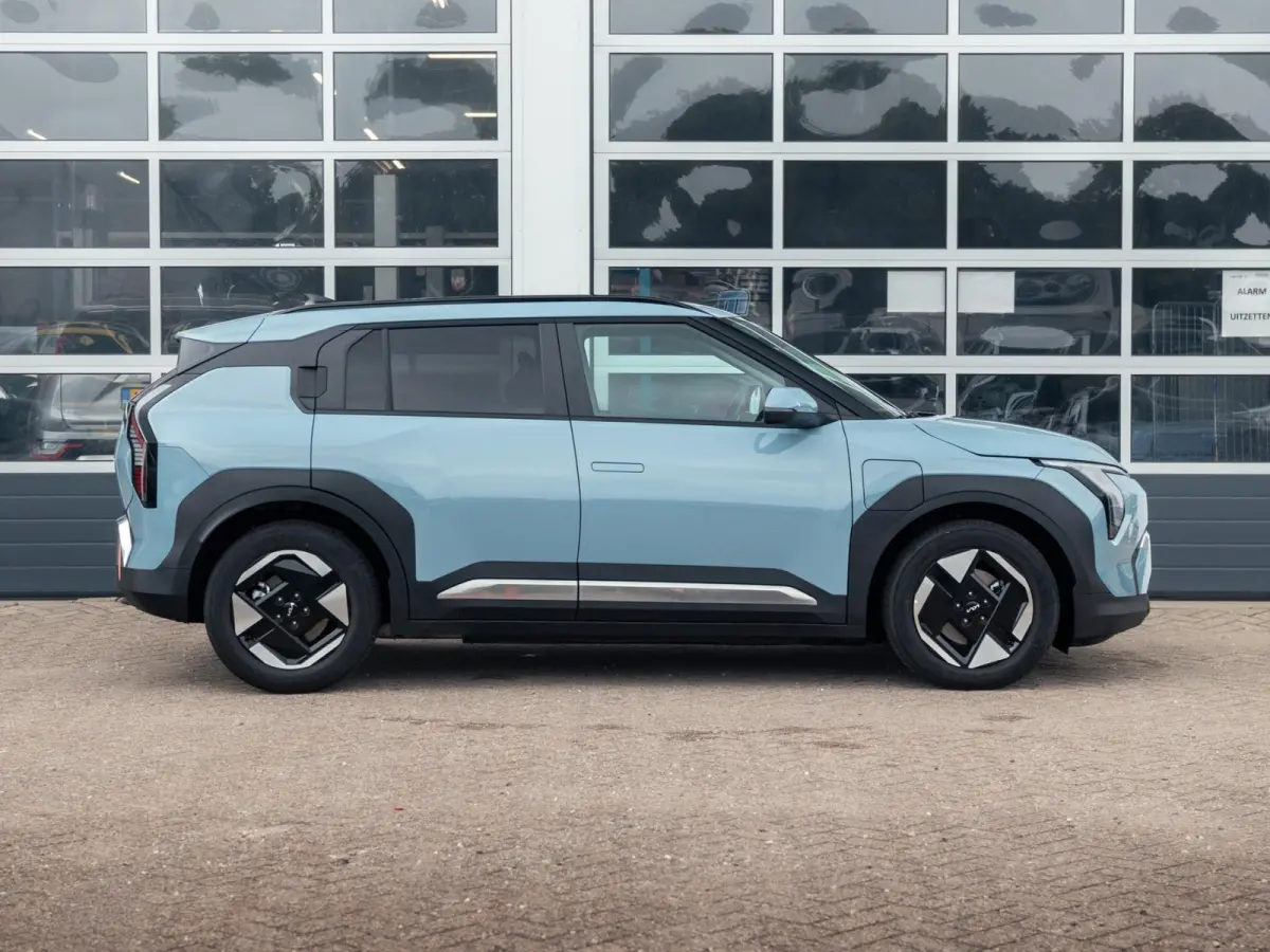 Plus 81.4 kWh | Stoel & Stuurverwarming | Blind spot