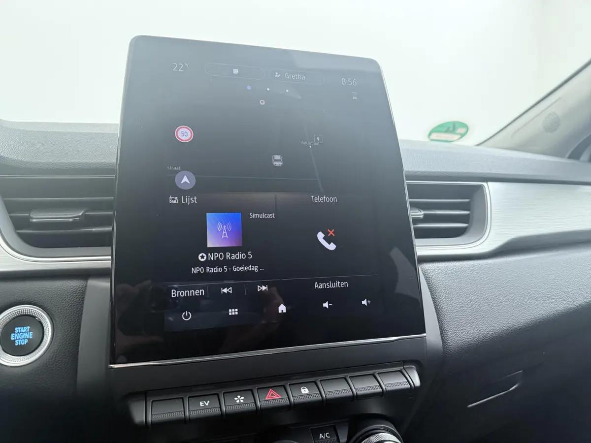 E-Tech Plug-in Hybrid 160 Intens | Parkeercamera | Navigatie |