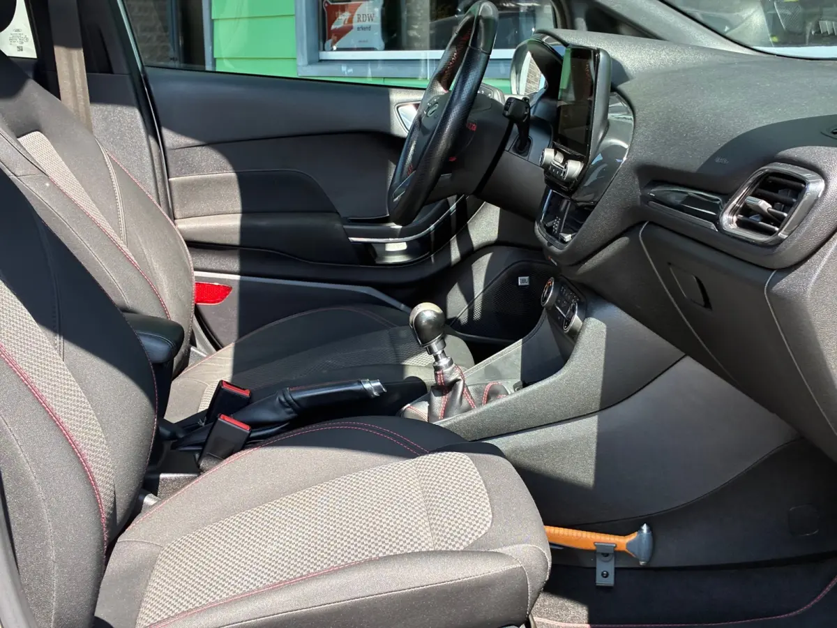 1.0 EcoBoost ST-Line|Panoramadak|Navigatie|CruiseControl|Climatronic|