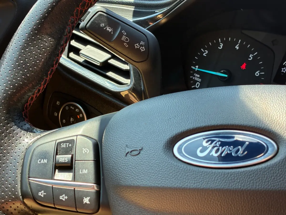 1.0 EcoBoost ST-Line|Panoramadak|Navigatie|CruiseControl|Climatronic|
