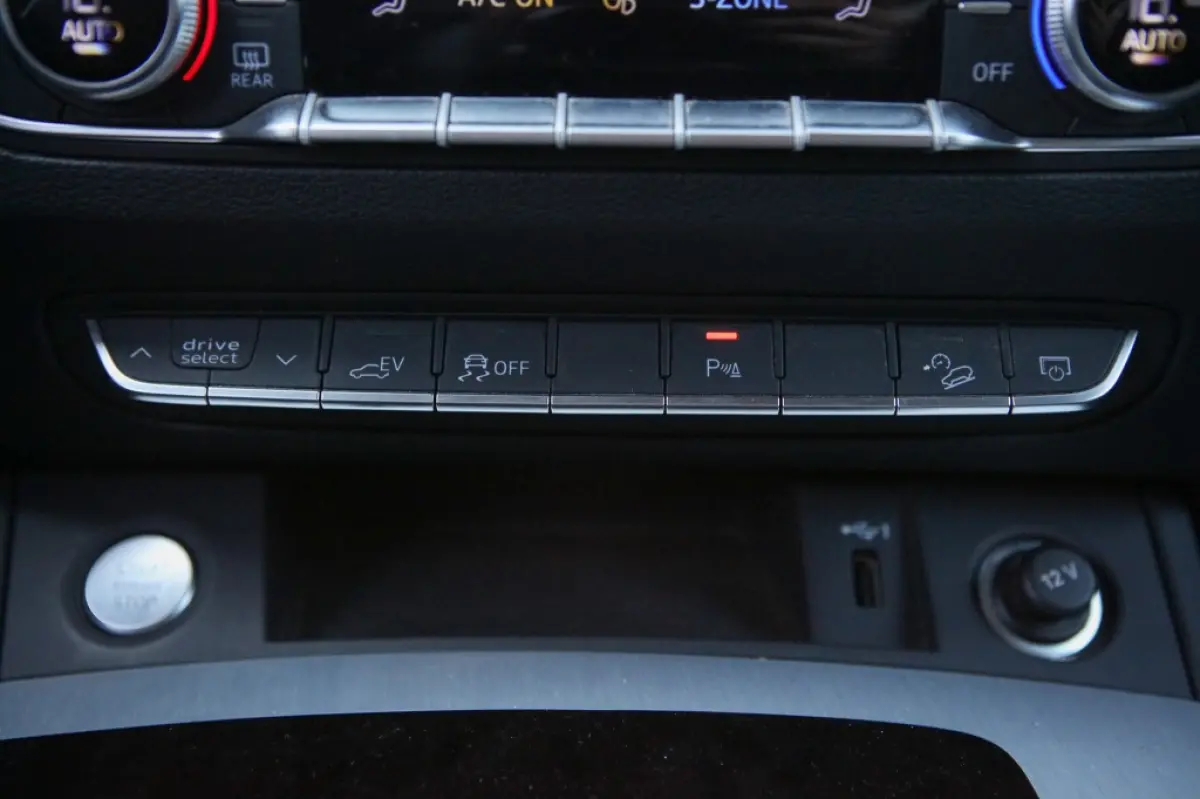 50 TFSI e quattro S line