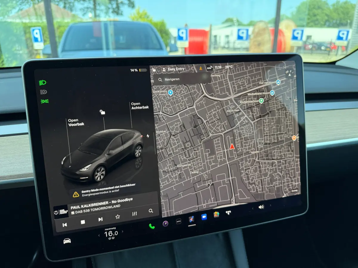 Long Range AWD 75 kWh - Automaat - Panoramadak - Navi - Parkeerhulp