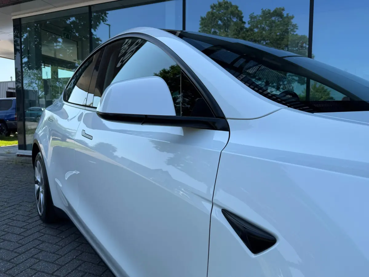 Long Range AWD 75 kWh - Automaat - Panoramadak - Navi - Parkeerhulp