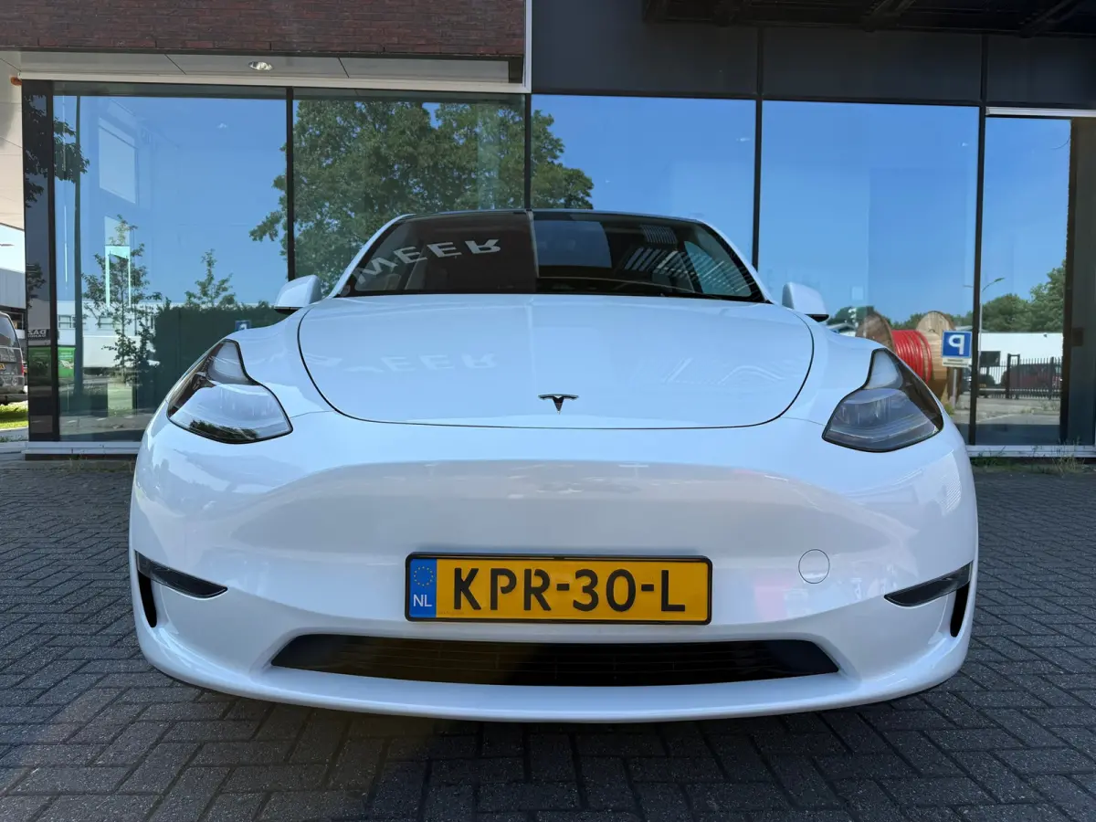 Long Range AWD 75 kWh - Automaat - Panoramadak - Navi - Parkeerhulp