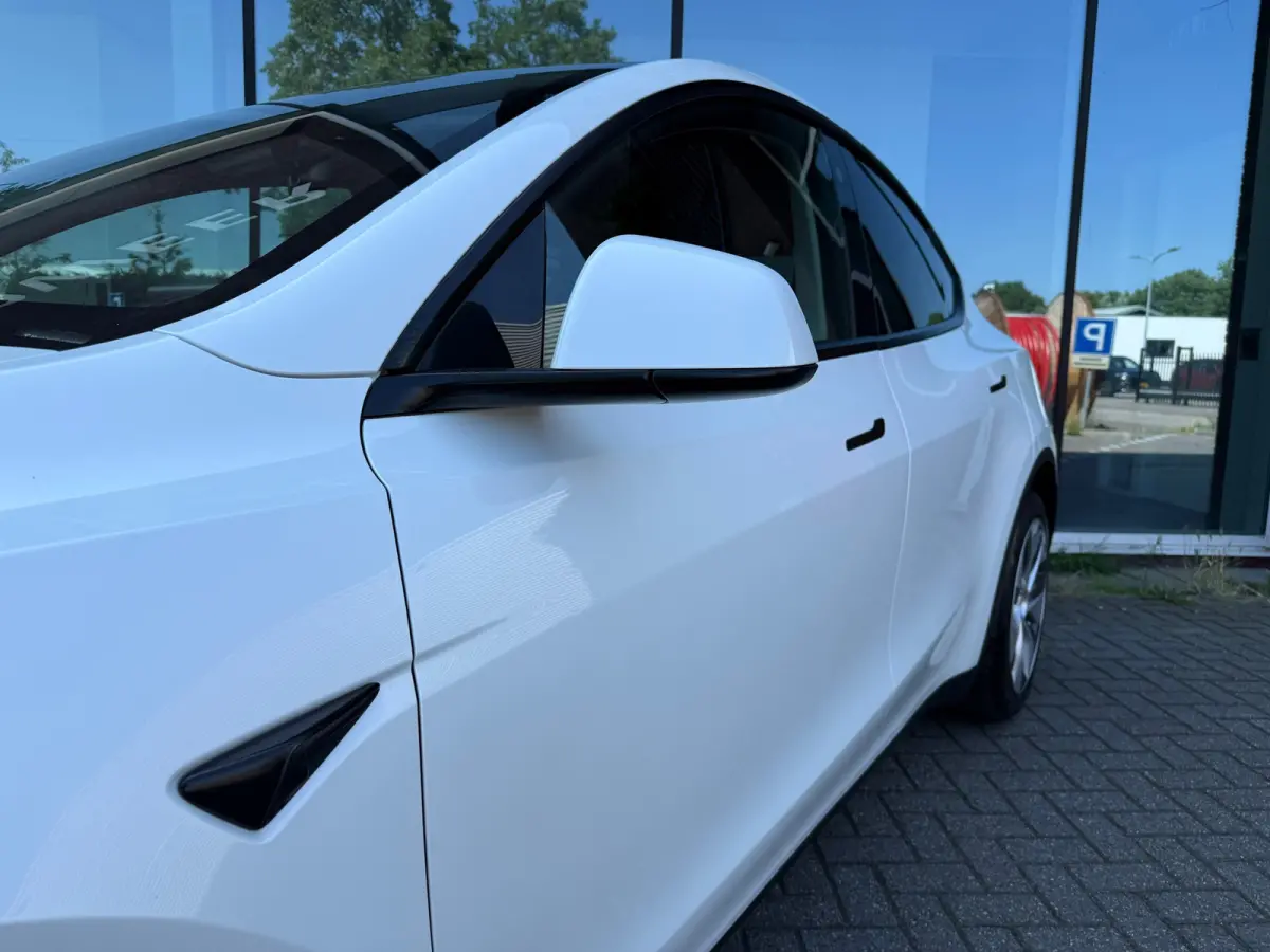 Long Range AWD 75 kWh - Automaat - Panoramadak - Navi - Parkeerhulp
