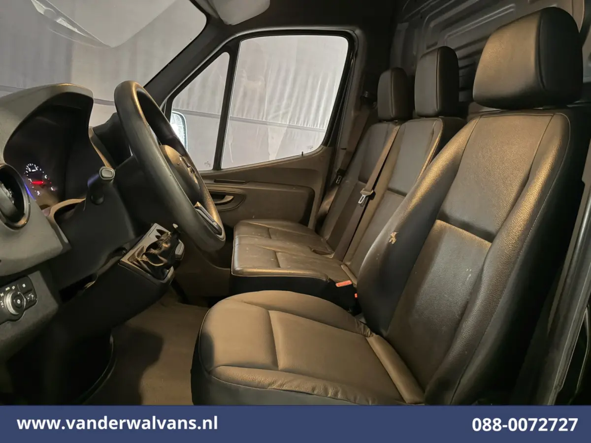 314 CDI 143pk L2H2 Euro6 Airco | Navigatie | Trekhaak | Camera | Apple Carplay Android Auto, Trap, Leder, Bijrijdersbank