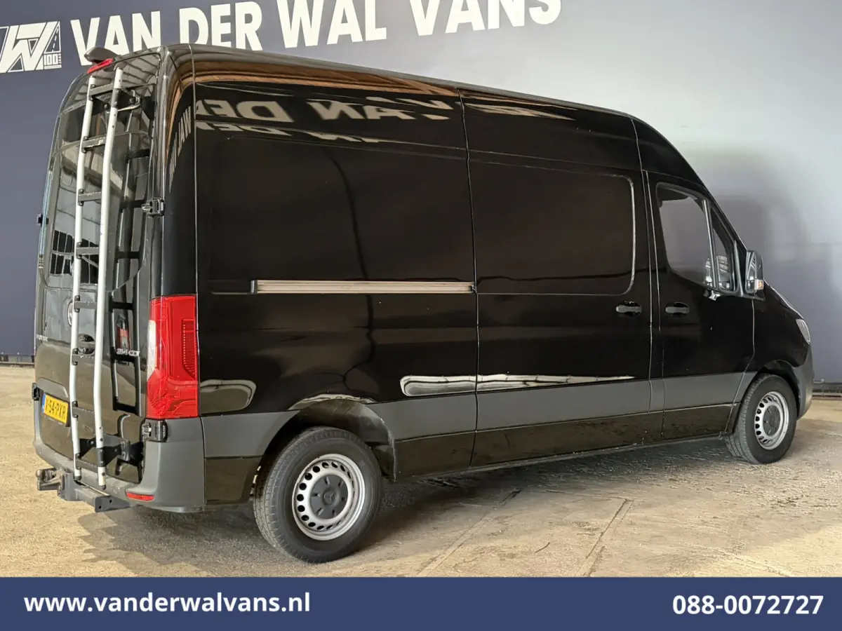 314 CDI 143pk L2H2 Euro6 Airco | Navigatie | Trekhaak | Camera | Apple Carplay Android Auto, Trap, Leder, Bijrijdersbank