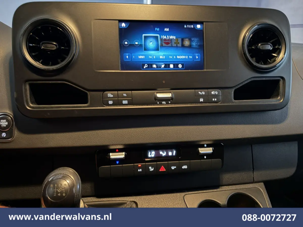 314 CDI 143pk L2H2 Euro6 Airco | Navigatie | Trekhaak | Camera | Apple Carplay Android Auto, Trap, Leder, Bijrijdersbank