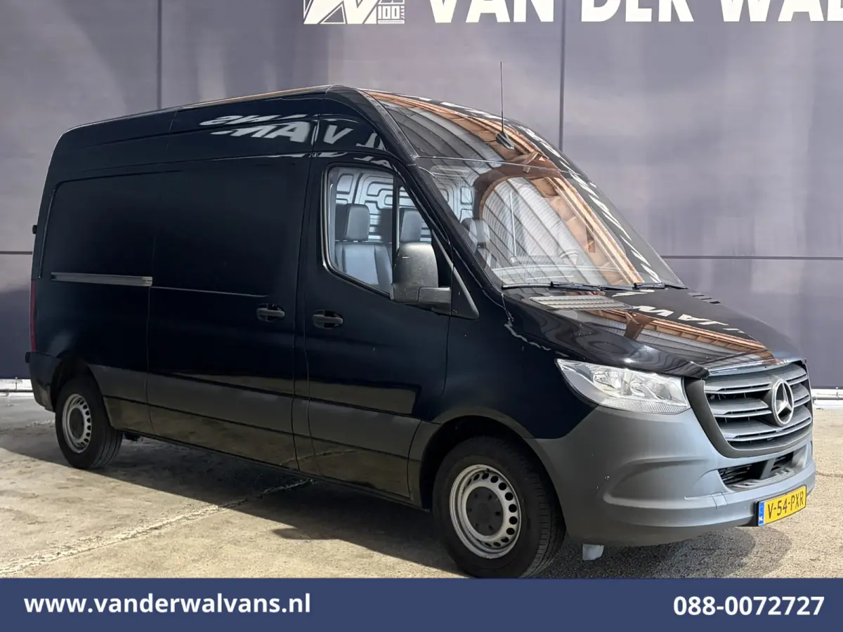 314 CDI 143pk L2H2 Euro6 Airco | Navigatie | Trekhaak | Camera | Apple Carplay Android Auto, Trap, Leder, Bijrijdersbank
