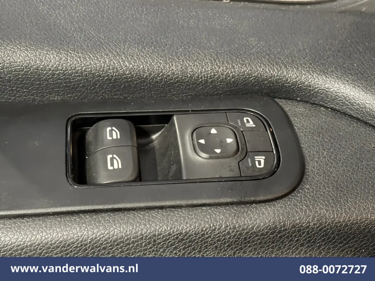 314 CDI 143pk L2H2 Euro6 Airco | Navigatie | Trekhaak | Camera | Apple Carplay Android Auto, Trap, Leder, Bijrijdersbank