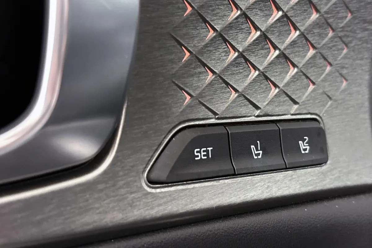 1.6 T-GDI Plug-in Hybrid 4WD ExecutiveLine 5p. Panoramadak Trekhaak Stoelventilatie
