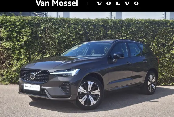 T6 Plug-in hybrid AWD Plus Dark | Panoramadak | 360 camera | Trekhaak | Stoel/Stuur Verwarming |