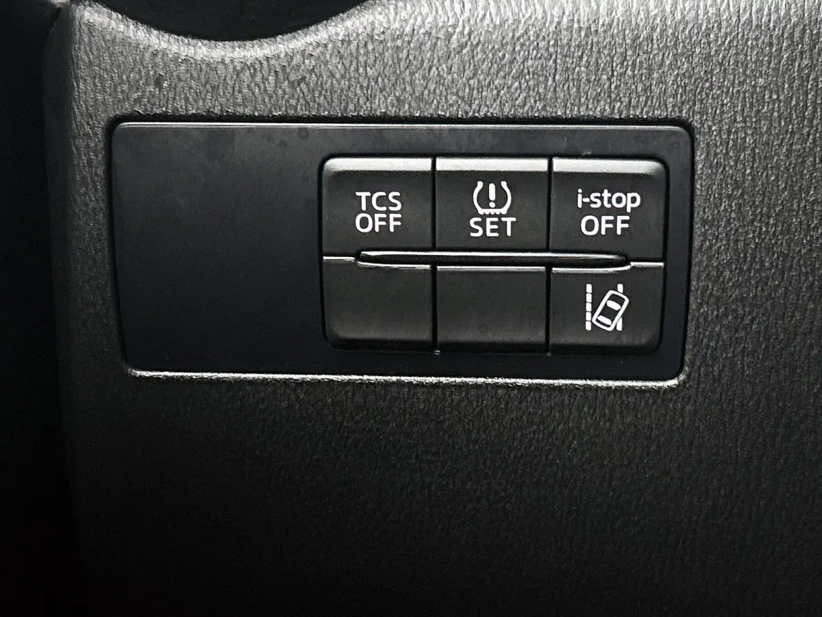 2.0 SkyActiv-G 150 GT-M 4WD AUTOMAAT | LEDER | STOELVERWARMING | NAVIGATIE | BLUETOOTH |
