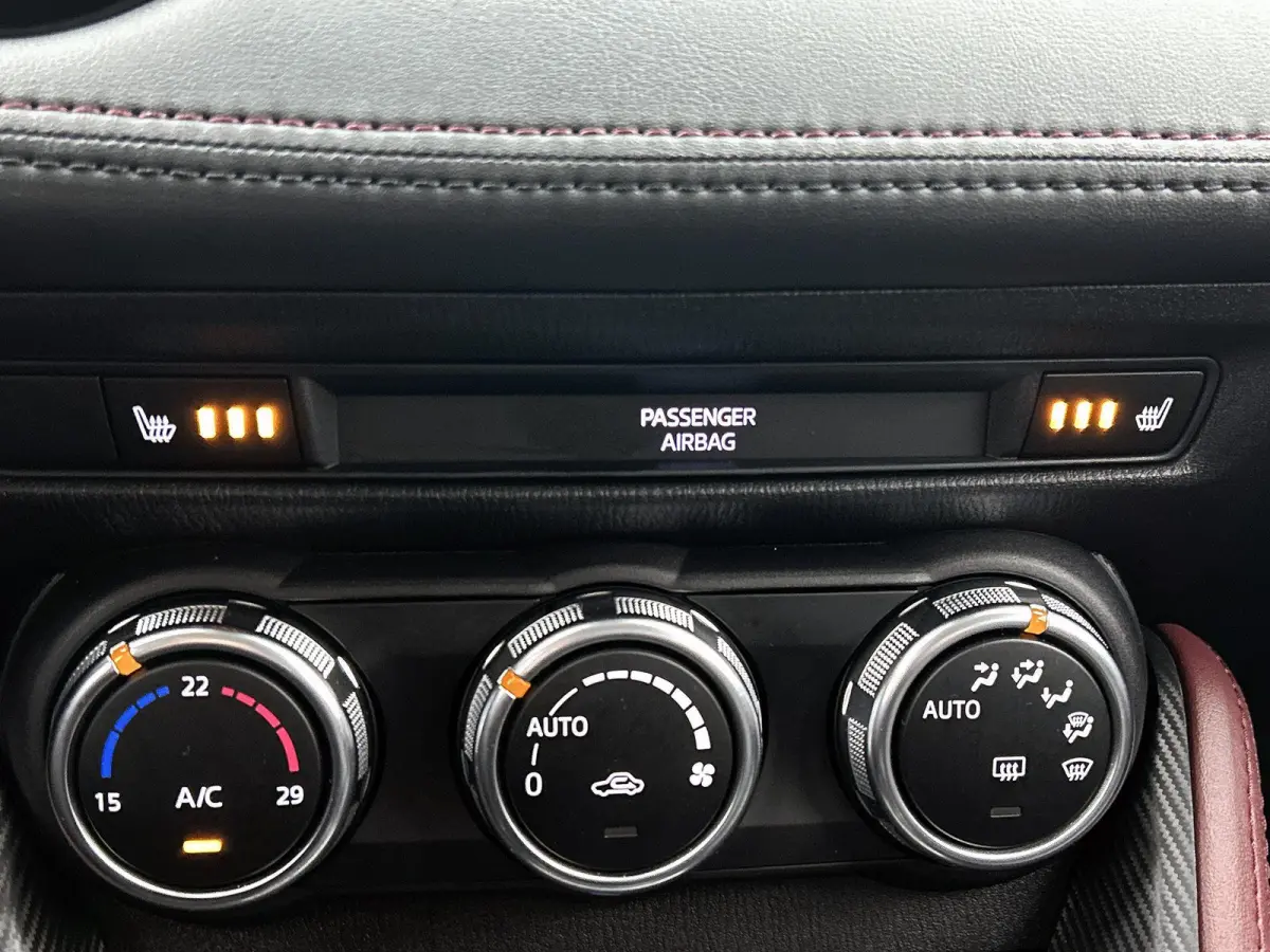 2.0 SkyActiv-G 150 GT-M 4WD AUTOMAAT | LEDER | STOELVERWARMING | NAVIGATIE | BLUETOOTH |
